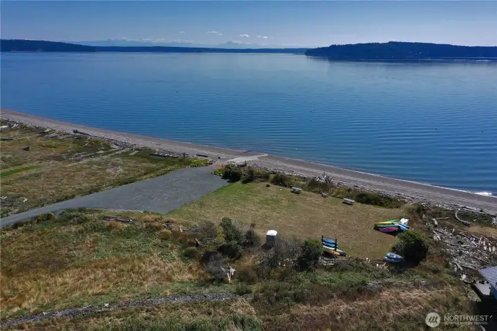 Enjoy tide pools, beach combing and long walks from this pretty access to the Sound!