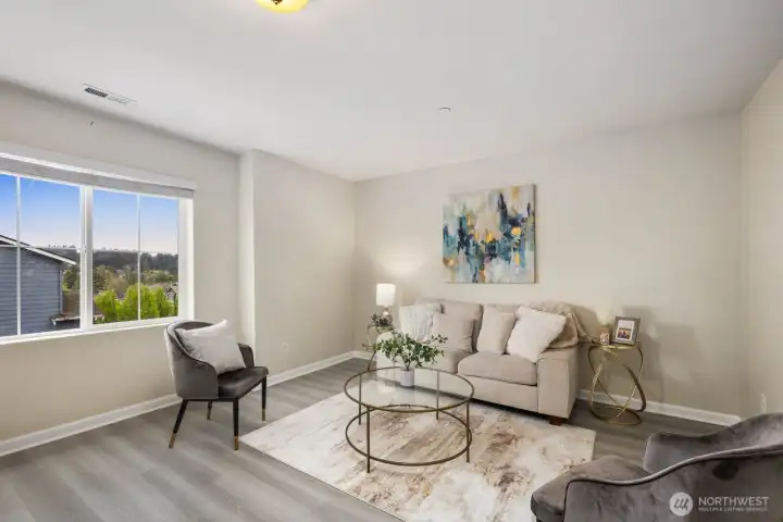 Bonus Room on 2nd Floor