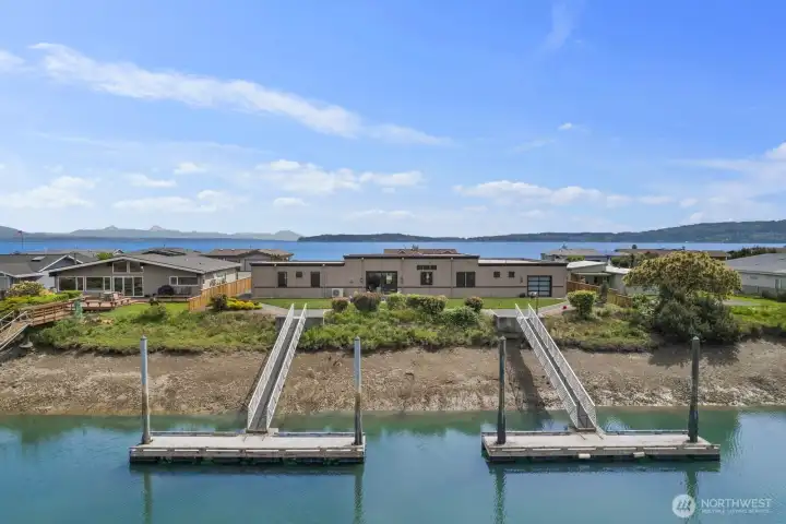 2 - 36 ft docks w/ ThruFlow decking & aluminum rails