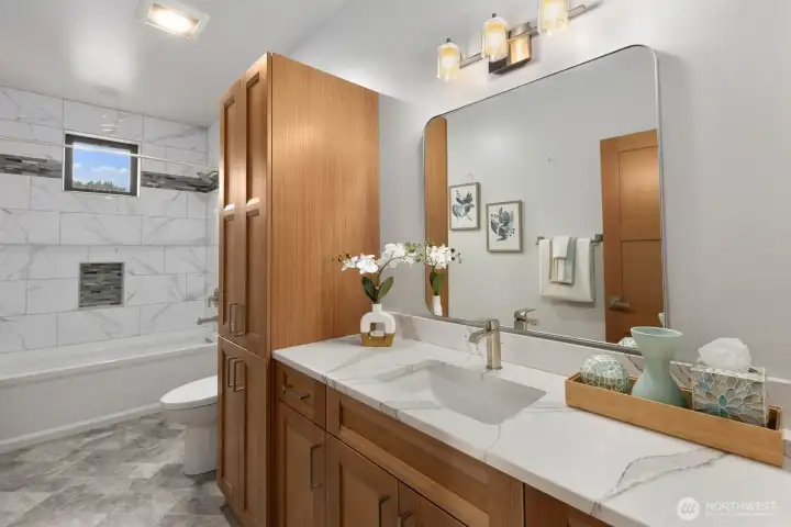 Guest Bathroom