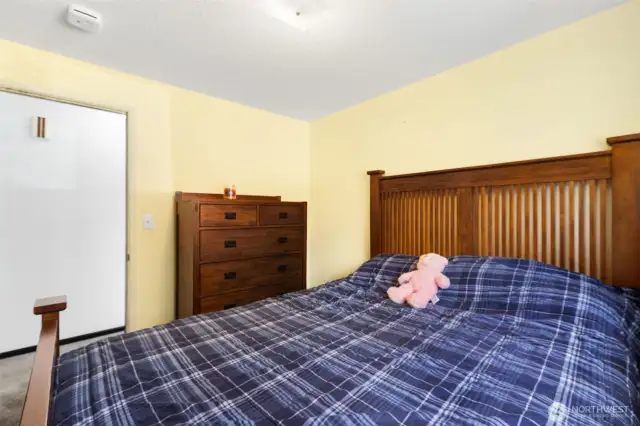 Spacious and plenty of natural light