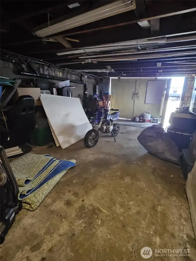 garage