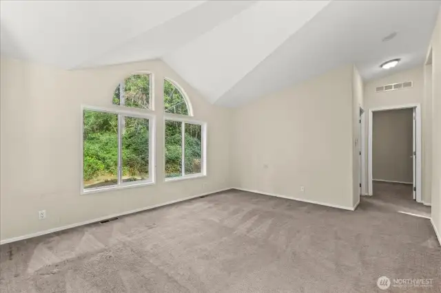 Enjoy entertaining from your large dining room!