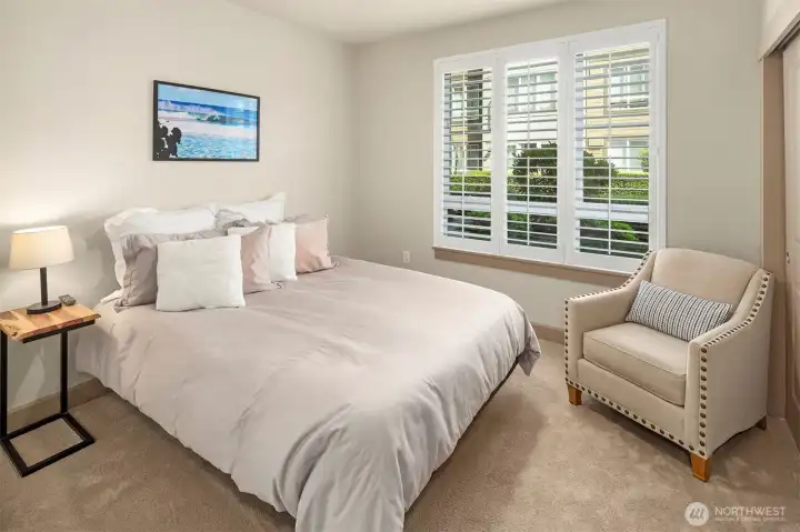 Guest room