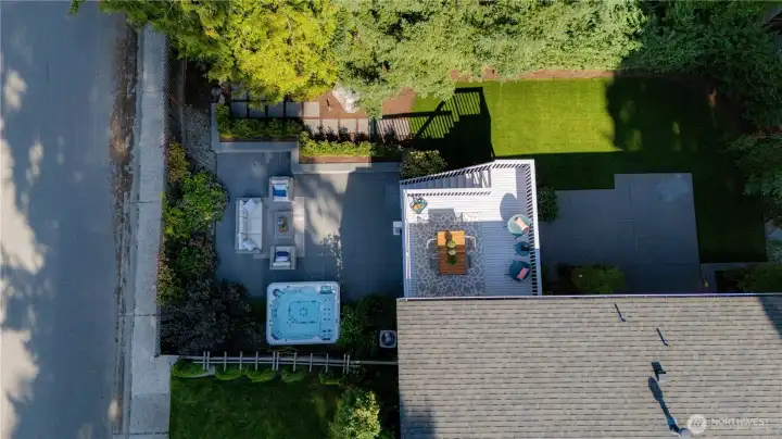 Low maintenance and serene outdoor living spaces