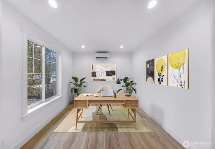 Office - Virtually Staged Office - Virtually Staged