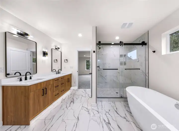 Primary Ensuite Bathroom