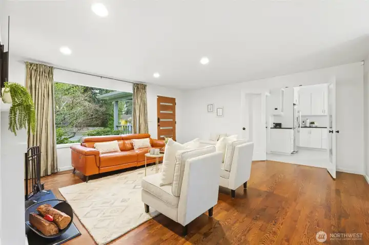 Natural light pulls you inward, setting the tone for the rest of the home. It’s a rare blend of mid-century character and modern livability that just feels right.