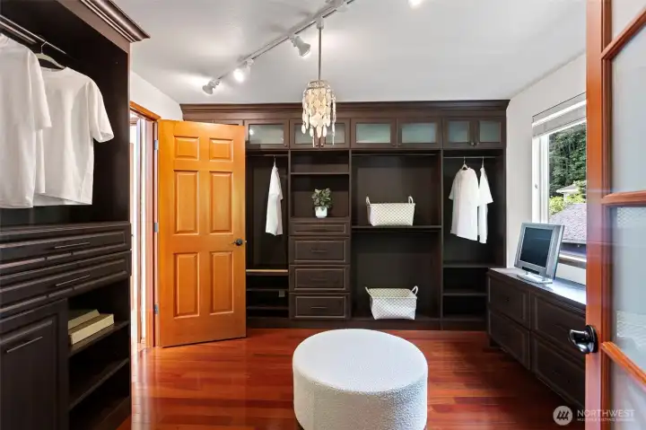 Expansive closet that can also function as a 4th bedroom