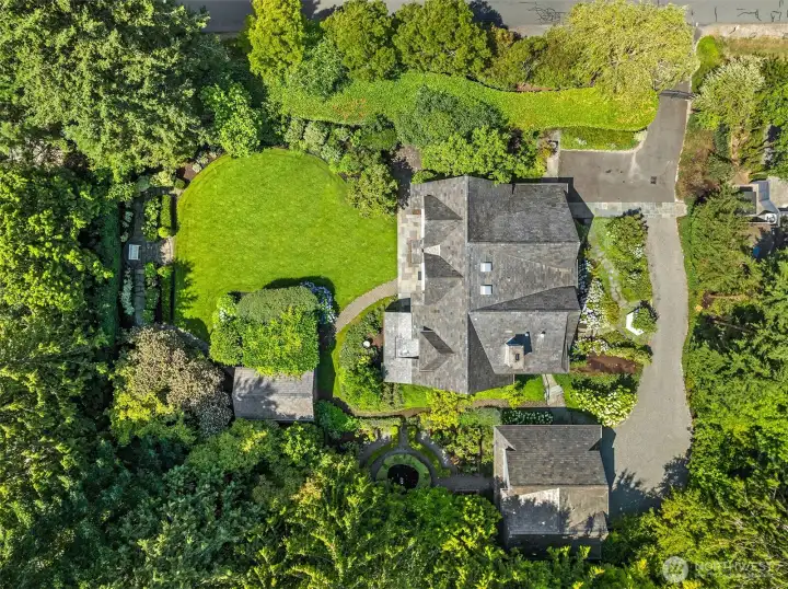 Sweeping aerial view highlighting the expansive, private lot. Sweeping aerial view highlighting the expansive, private lot.
