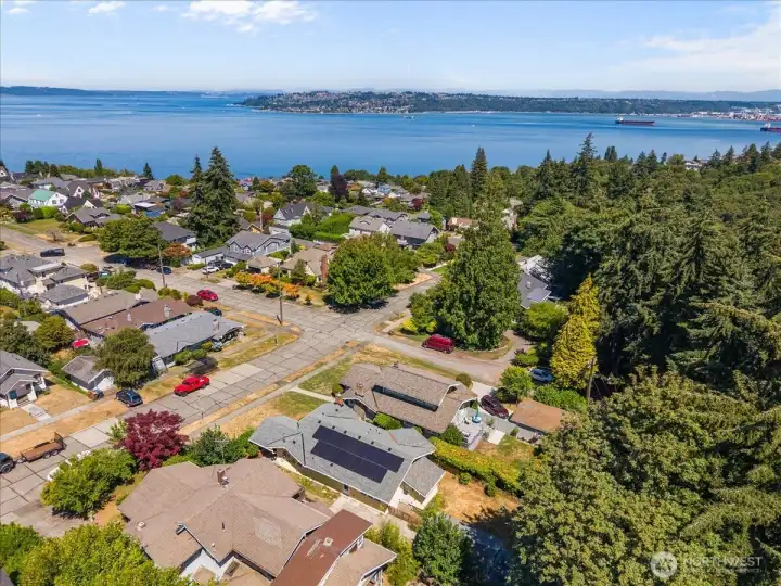 Spend evenings strolling the Ruston Waterfront, dining with friends, or simply enjoying one of Tacoma's most treasured destinations. Spend evenings strolling the Ruston Waterfront, dining with friends, or simply enjoying one of Tacoma's most treasured destinations.