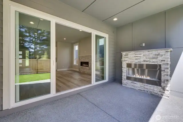 Photos are of another home in the community with the same floorplan for illustration purposes only. May depict seller enhancements. Colors & options may vary.