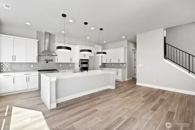 Photos are of another home in the community with the same floorplan for illustration purposes only. May depict seller enhancements. Colors & options may vary.