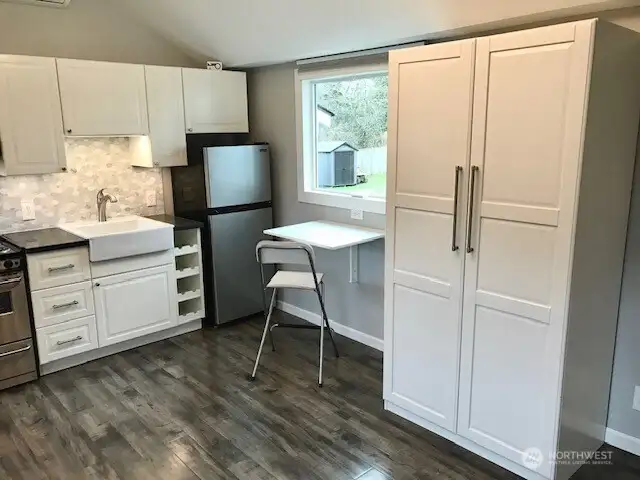Quality tiny home restoration and space planning.