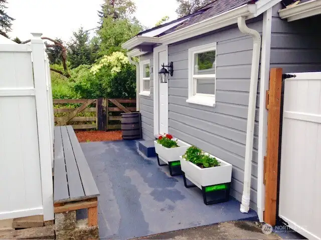 This is an outdoor picture of tiny house number 1.
