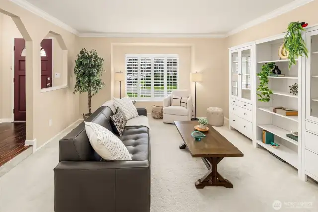 Family Room connects to Dining room