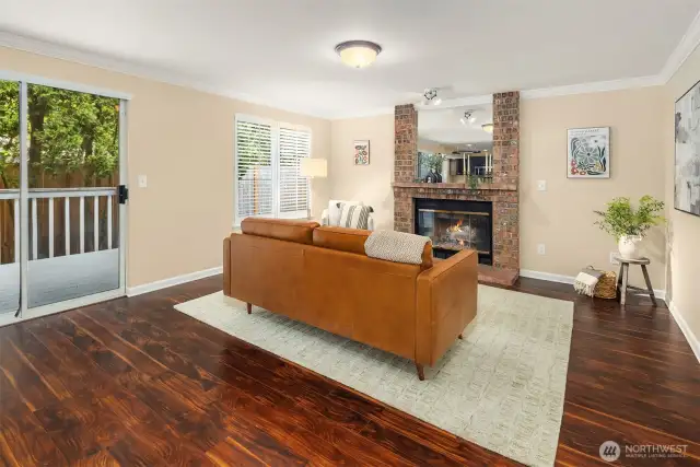 Fireplace den w Laminate flooring