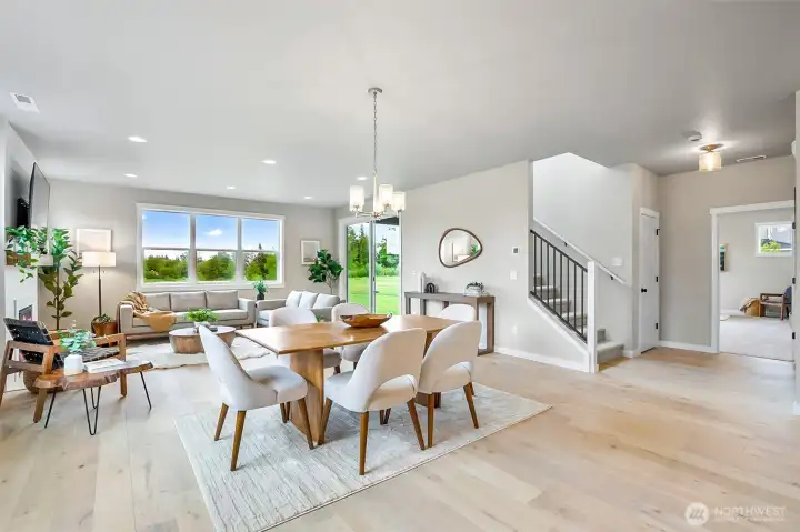Photographs are for illustrative purposes only. Features, finishes, interior/exterior colors, landscaping and floorplan shown may vary from actual homes built.