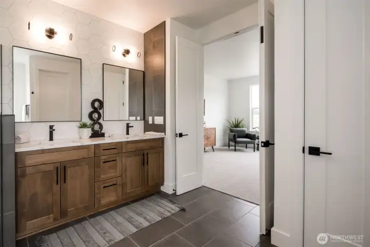 COME PERSONALIZE YOUR FINISHES AT OUR DESIGN STUDIO