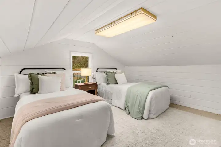 Bedroom 4 (Brand new carpet)