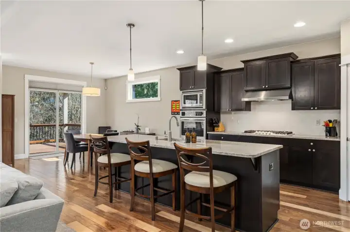 Large dual-function island