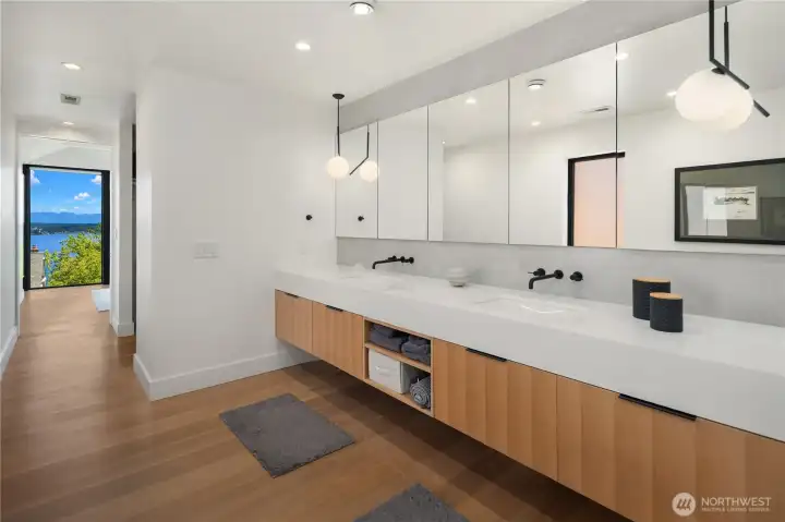 Robern bathroom vanities in primary suite. Lots of storage! Robern bathroom vanities in primary suite. Lots of storage!