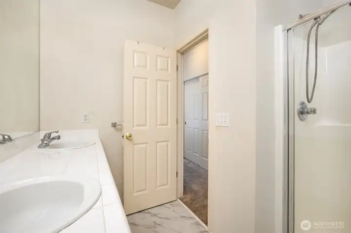 Primary bath