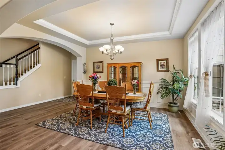 Formal Dining Room! Formal Dining Room!