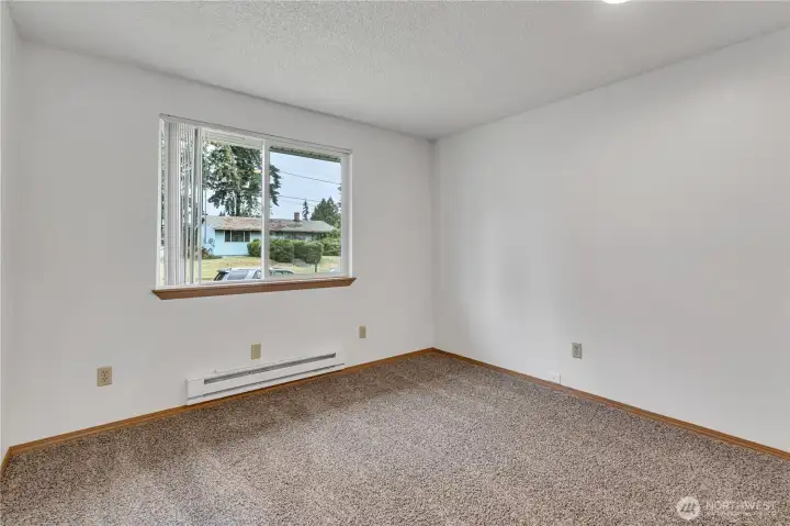 Second bedroom with east-facing window! Second bedroom with east-facing window!