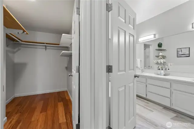 Spacious walk in closet