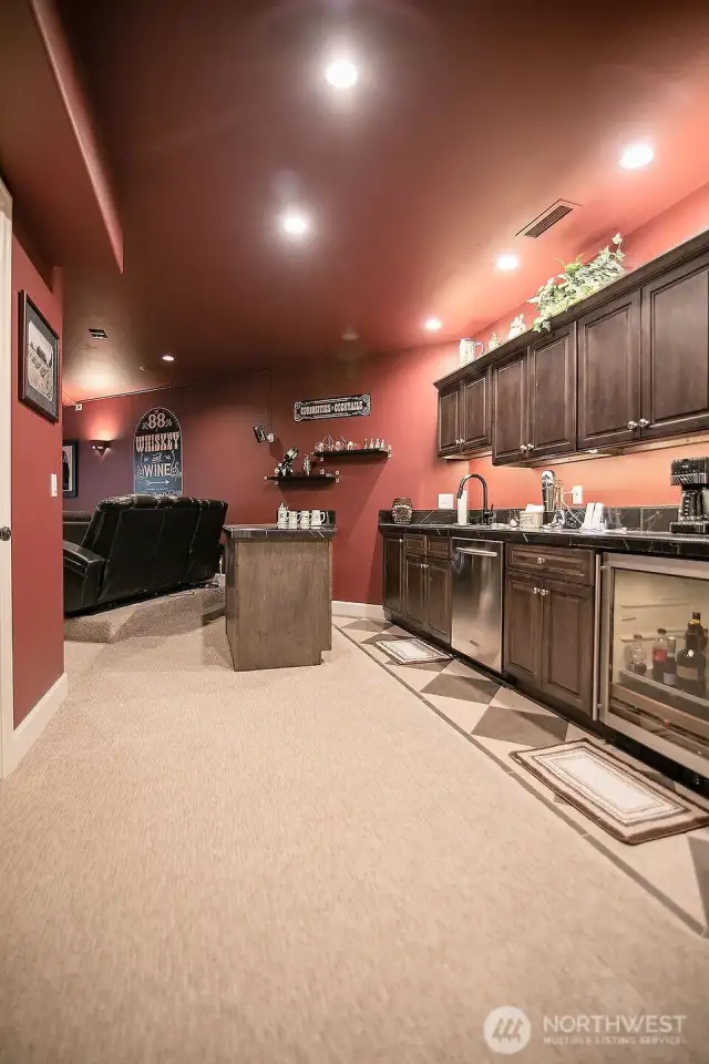 Media Room Wet Bar & Kitchenette
