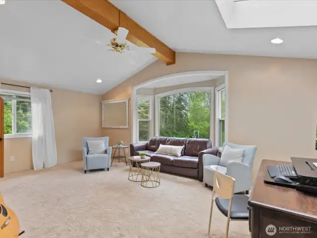Flex space: 4th Bedroom used currently as bonus room