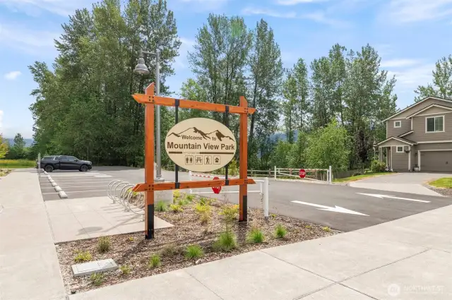 Mountain view park is a city park.
