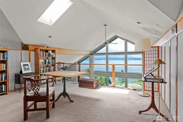Generous sized loft space.