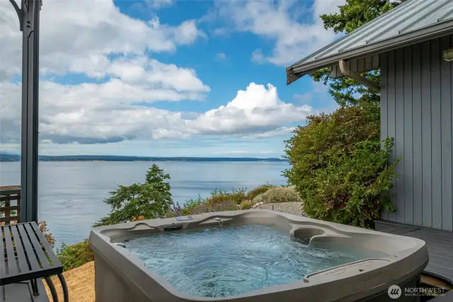 Hot tub new two years ago.