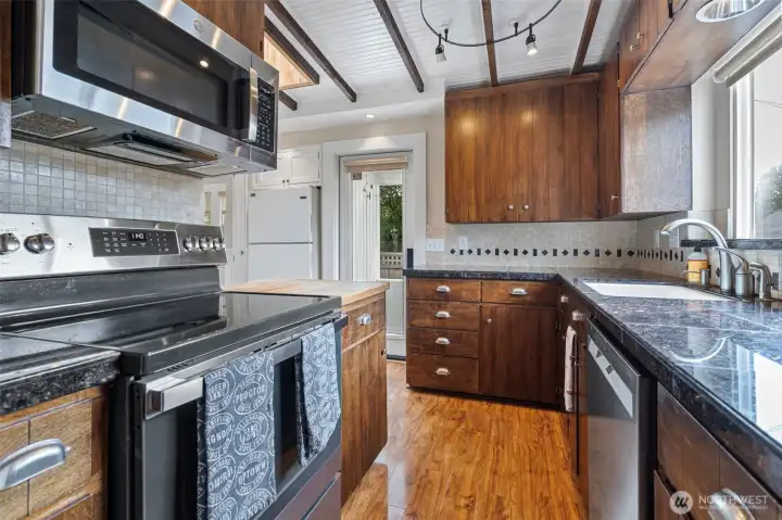 Newer stainless appliances