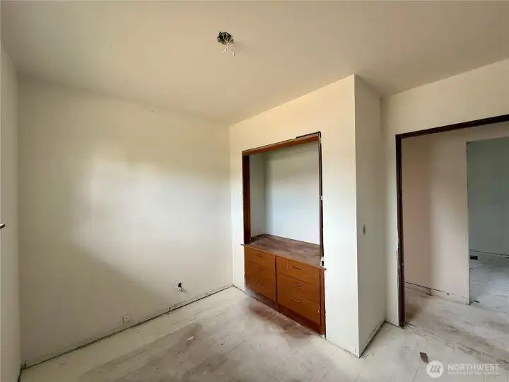 Bedroom #1