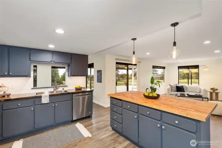 Spacious Kitchen
