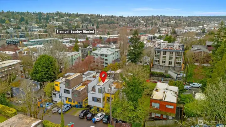 Come see this fantastic property in a vibrant niche development in funky Fremont!