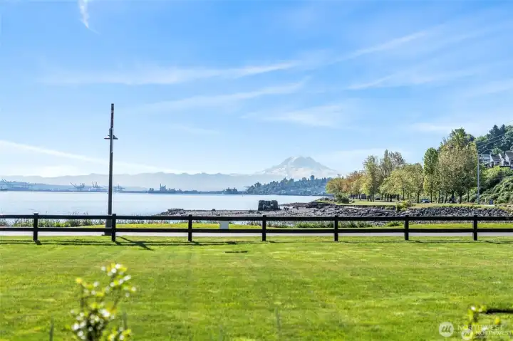 Wake up to spectacular sunrises every day!