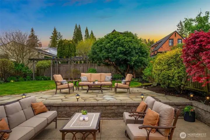 Flagstone pavers and automated lighting