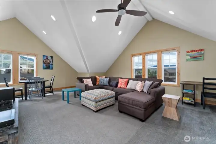 3rd level Bonus/Media Room.