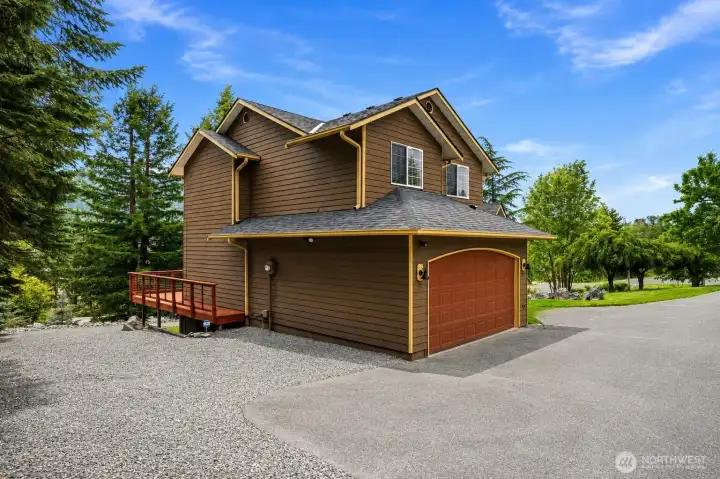 The love and care of this home shines throughout. The love and care of this home shines throughout.