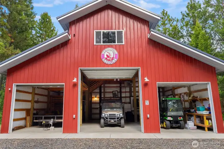 Plenty of room in here, ask for Features List!