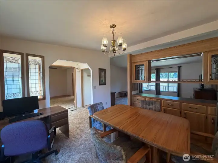 Open dining room. Open dining room.