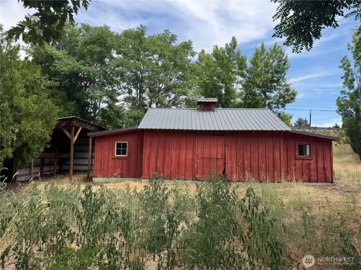 Barn