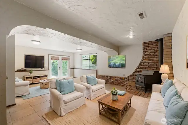 Virtually Staged Bonus Room