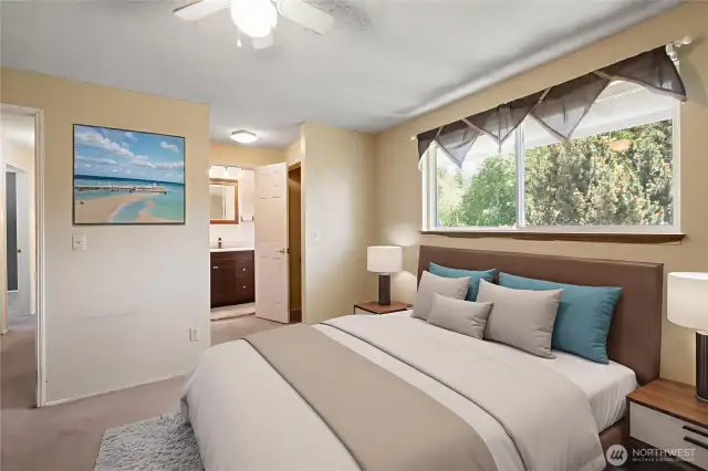 Virtually Staged Owners Suite