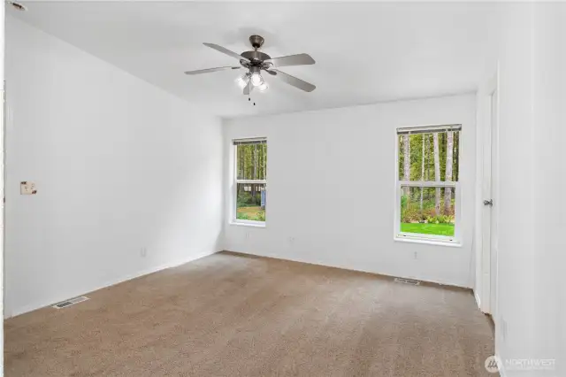primary suite windows