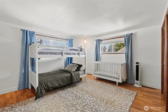 Large Bedroom 2 with with walk in closet